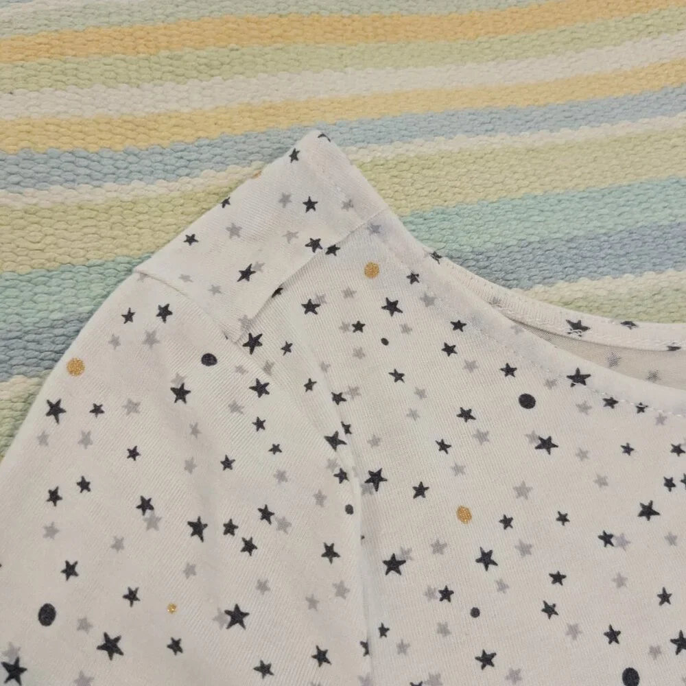 🛍️ BUNDLE ONLY • Old Navy Star Print Long Sleeve Shirt Size Small 6/7